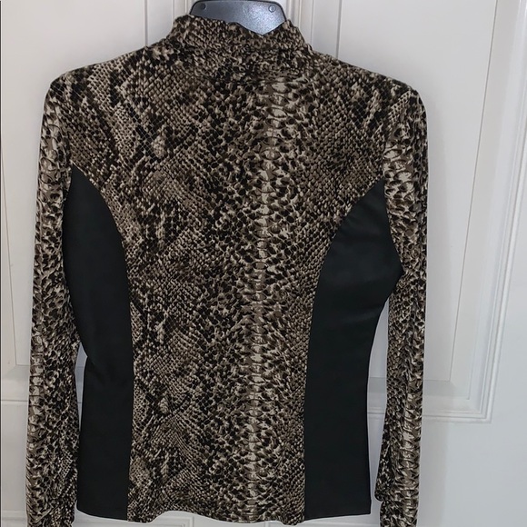 SUPER SOFT LONG SLEEVE SNAKE SKIN AND LEATHER TOP - Picture 3 of 3
